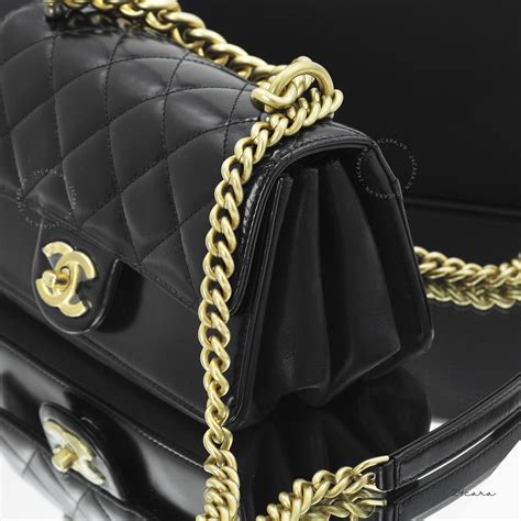 chanel small flap bag chain length|chanel 25cm flap bag.